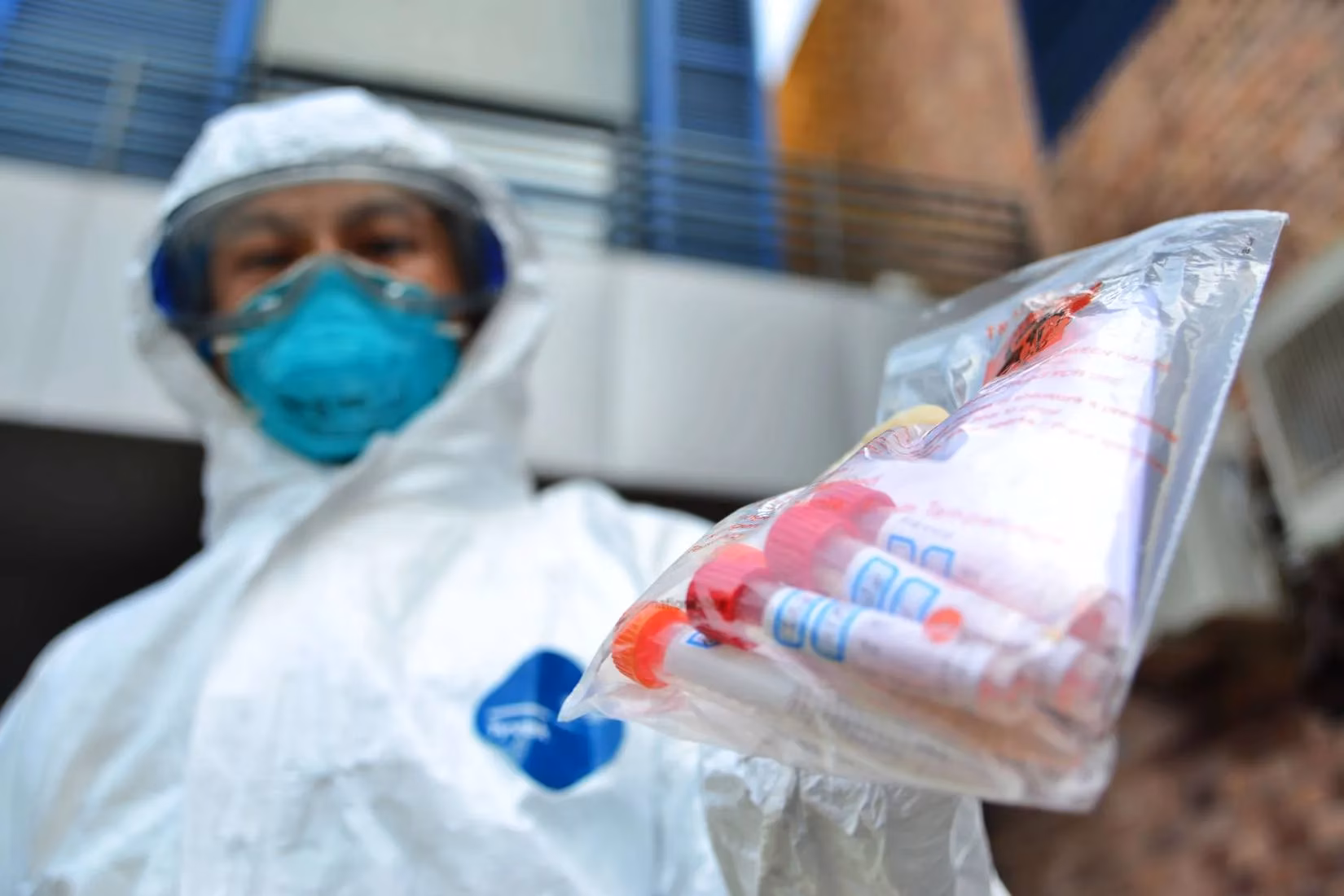 the-terrifying-first-human-h5-avian-flu-case-in-canada-a-2025-wake-up-call-image-3