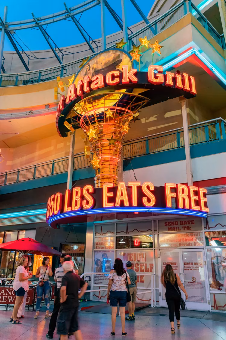 las-vegas-2026-the-ultimate-travel-guide-for-a-jackpot-trip-image-3